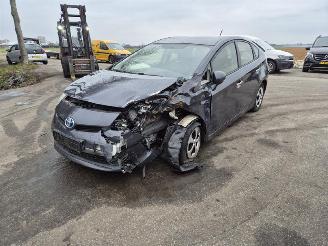 Toyota Prius 1.8 Plug-in picture 3