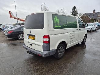 Volkswagen Transporter 1.9 TDi picture 1