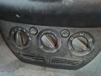 Ford Transit Connect 1.5 TDCi picture 11