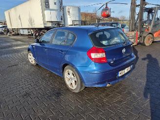 BMW 1-serie 116i picture 2