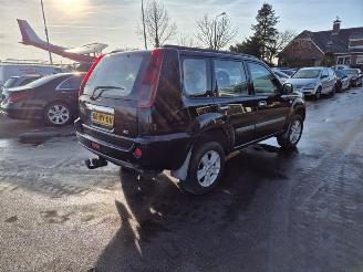 Auto incidentate Nissan X-Trail 2.2 dCi 2005/9