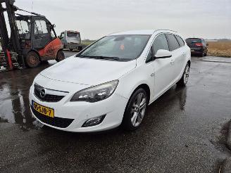 Opel Astra SPORTS TOURER 1.4 Turbo picture 3