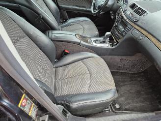 Mercedes E-klasse E 240 picture 9