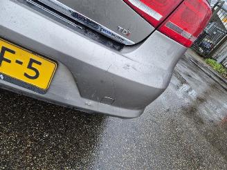 Volkswagen Passat 1.6 TDi picture 8