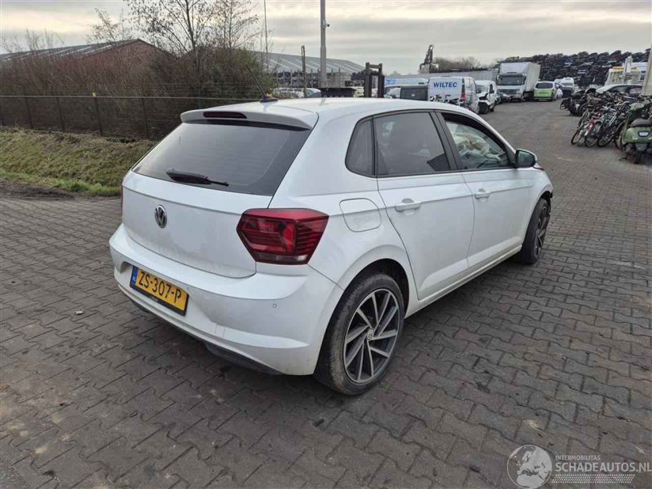 Volkswagen Polo 1.0