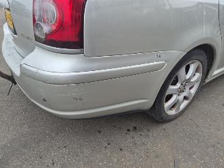 Toyota Avensis wagon  2.4 16v picture 6