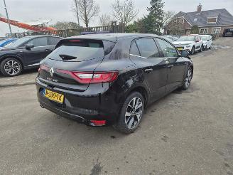 krockskadad bil auto Renault Mégane 1.2 TCe 2016/5