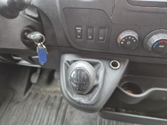 Renault Master 2.3 dCi picture 11