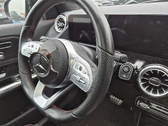 Mercedes GLA 180 turbo picture 12