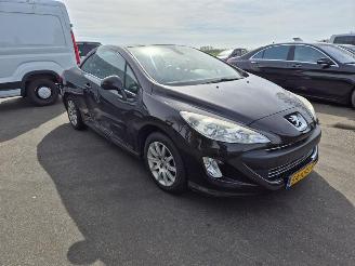 Peugeot 308 CC 1.6 16v picture 4
