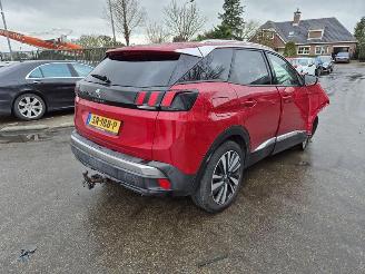 damaged passenger cars Peugeot 3008 1.6 e THP 2018/5