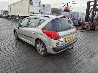 Peugeot 207 Sw 1.6 picture 2