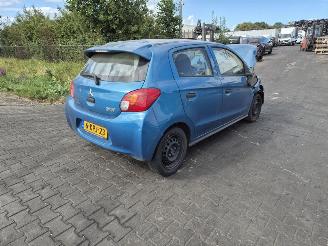 Salvage car Mitsubishi Space-star 1.0 12v 2013/6