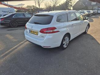 skadebil auto Peugeot 308 SW 1.2 12v 2017/2