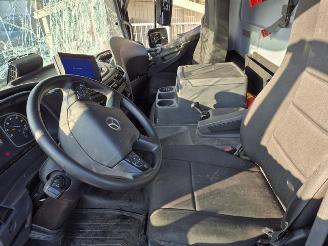 Mercedes Atego 1223L picture 15