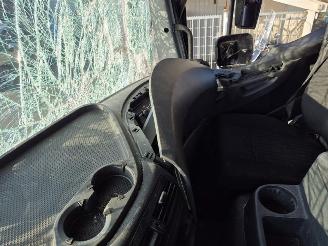 Mercedes Atego 1223L picture 17