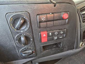 Mercedes Atego 1223L picture 22