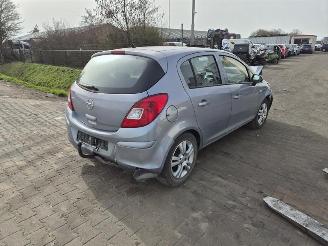 Vrakbiler auto Opel Corsa 1.2 16v 2010/3