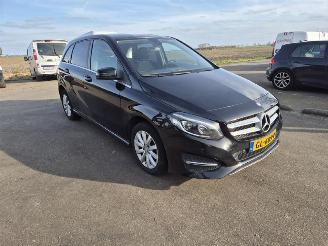 Mercedes B-klasse 180 picture 4