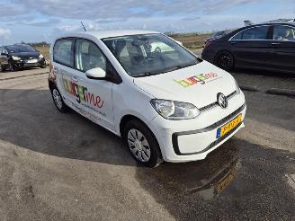 Volkswagen Up! 1.0 MPi picture 4