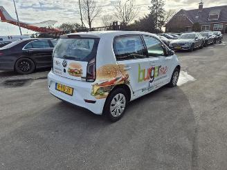 skadebil auto Volkswagen Up! 1.0 MPi 2022/4