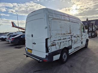 Volkswagen Crafter 2.5 TDi picture 1