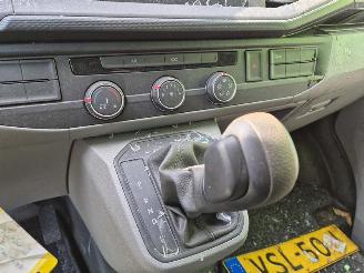 Volkswagen Transporter 2.0 TDi picture 10