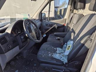 Mercedes Sprinter 311 CDi picture 6
