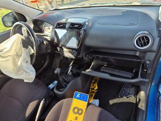 Mitsubishi Space-star 1.0 picture 5