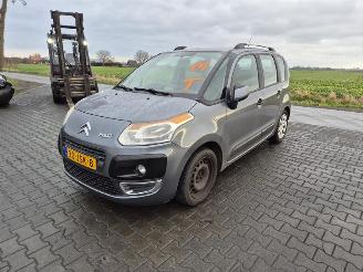Citroën C3 picasso 1.6 Vti picture 3