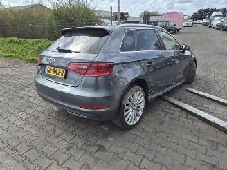 Vrakbiler auto Audi A3 SPORTBACK E-TRON 2015/4