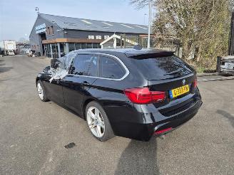 BMW 3-serie 318i Touring picture 2