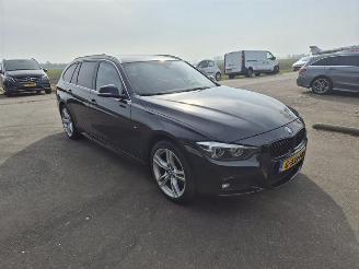 BMW 3-serie 318i Touring picture 4