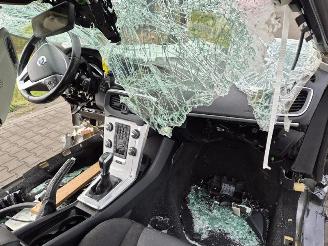 Volvo V-40 1.6 T2 picture 5