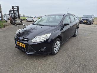 Ford Focus Wagon 1.6 Ti  VCT picture 3