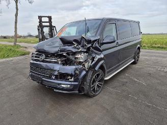 Volkswagen Transporter 2.0 TDi picture 3