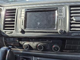 Volkswagen Transporter 2.0 TDi DC picture 6