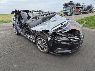 Opel Astra Sports Tourer 1.6 CDTi picture 4