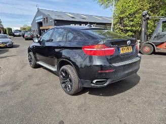 BMW X6 50iX picture 2