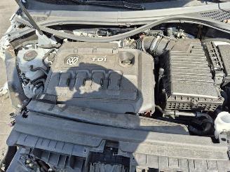 Volkswagen Tiguan 2.0 TDi picture 12