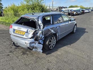 Vrakbiler auto Audi A4 Avant 2.0 2005/6