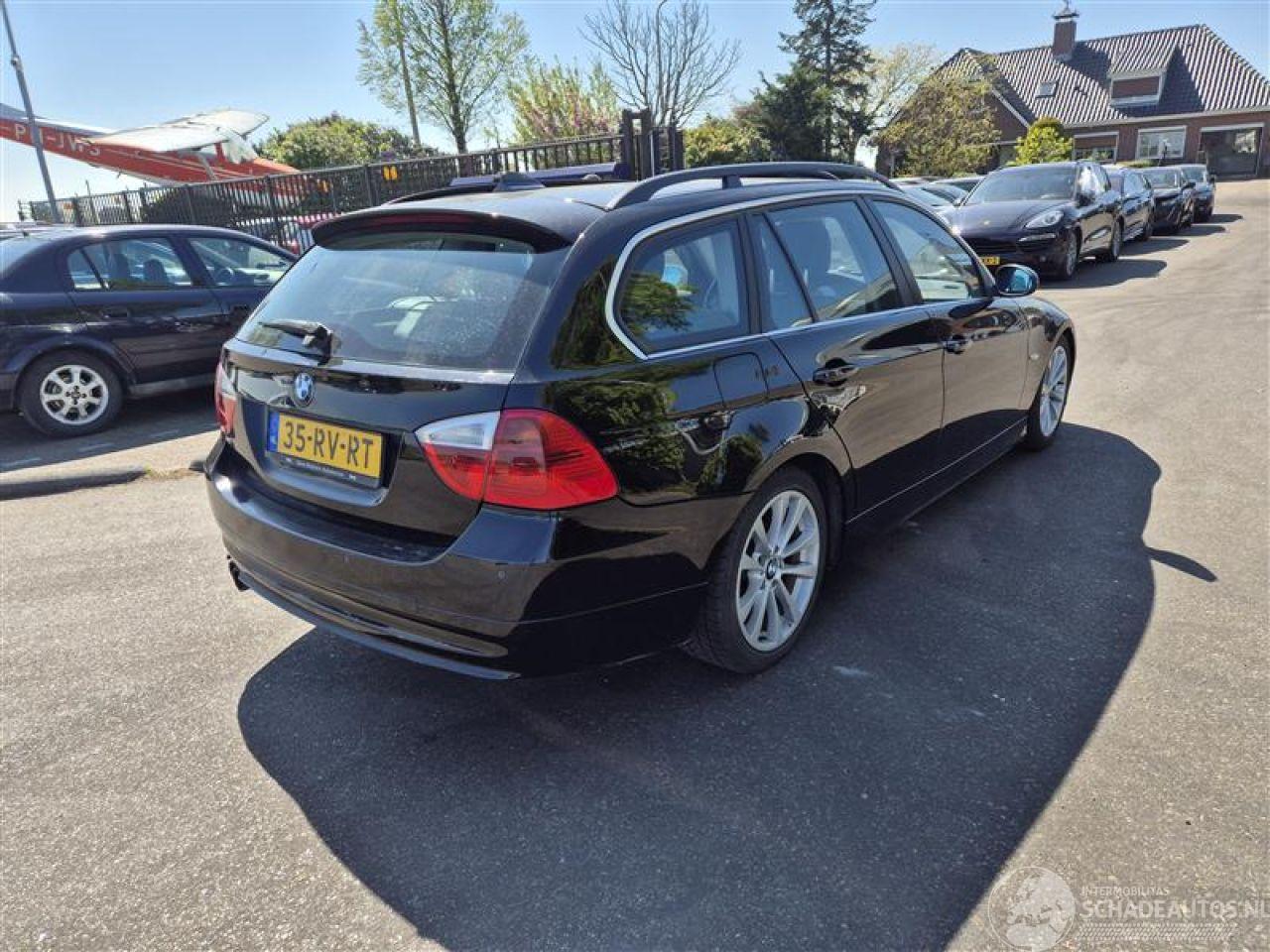 BMW 3-serie Touring 325i