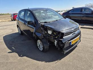 Kia Picanto 1.0 12v picture 4