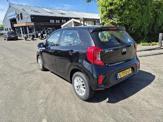 Kia Picanto 1.0 12v picture 2