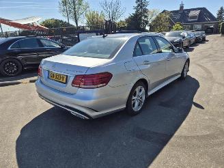 Vaurioauto  passenger cars Mercedes E-klasse 300 BlueTec Hybrid V6 24V 2015/4