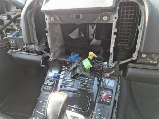 Porsche Cayenne S HYBRID picture 7