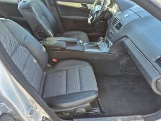 Mercedes C-klasse C 180 KOMPRESSOR estate picture 8