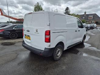 skadebil auto Peugeot Expert 2.0 BlueHDi 2017/9