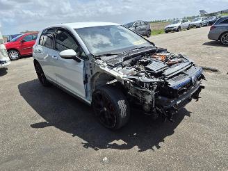 Volkswagen Golf GTE picture 4