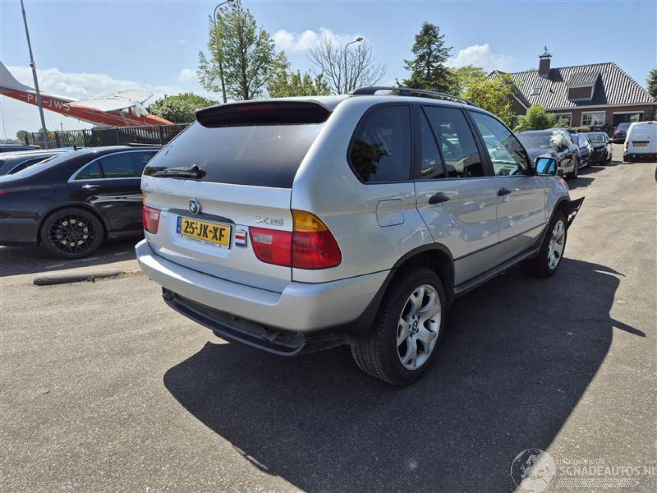 BMW X5 3.0